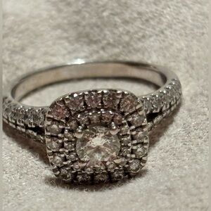 Vera Wang White Gold Engagement Ring
